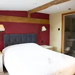 Coach House 4*