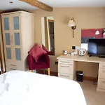 Coach House Bentham