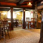 Coach House 4*