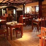 Coach House 4*
