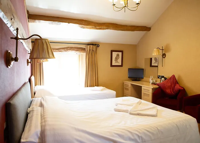 Coach House Inn 4*