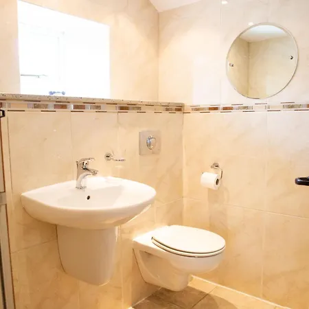 Zajazd Coach House 5*