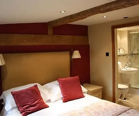 Coach House Bentham